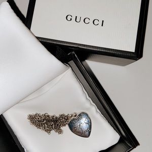 Gucci “Blind for Love” necklace